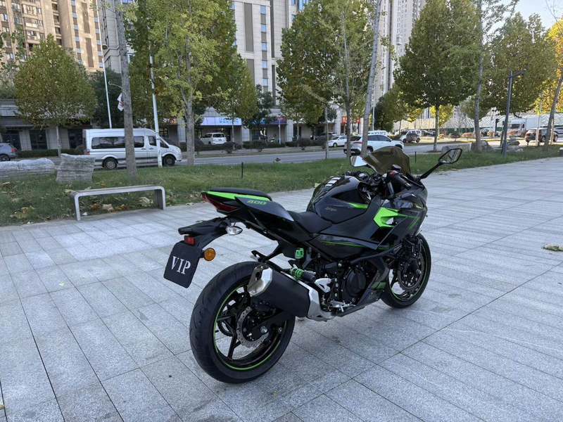二手川崎Ninja 400
