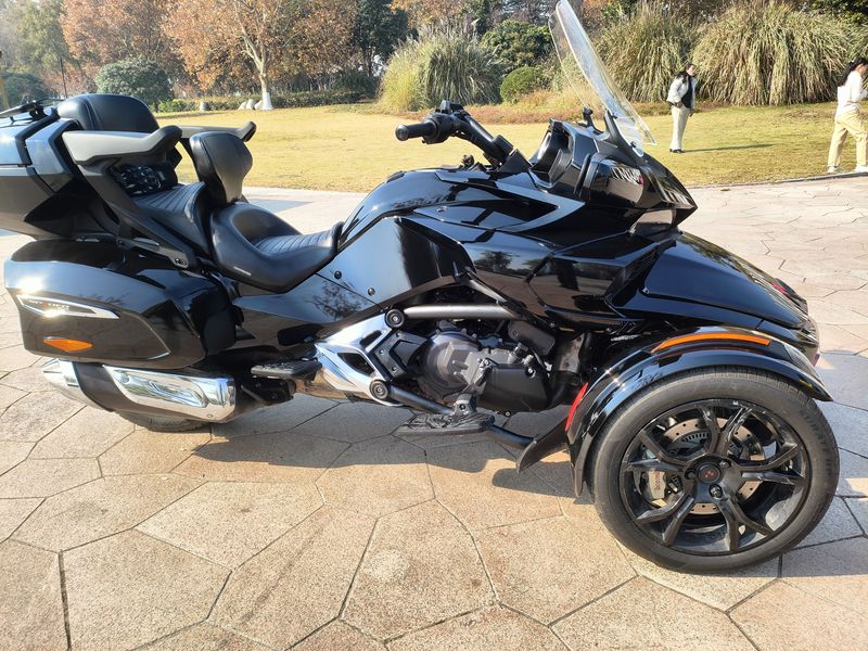 二手庞巴迪Spyder F3 