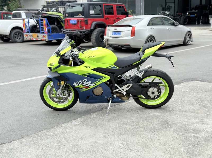 二手张雪机车500RR