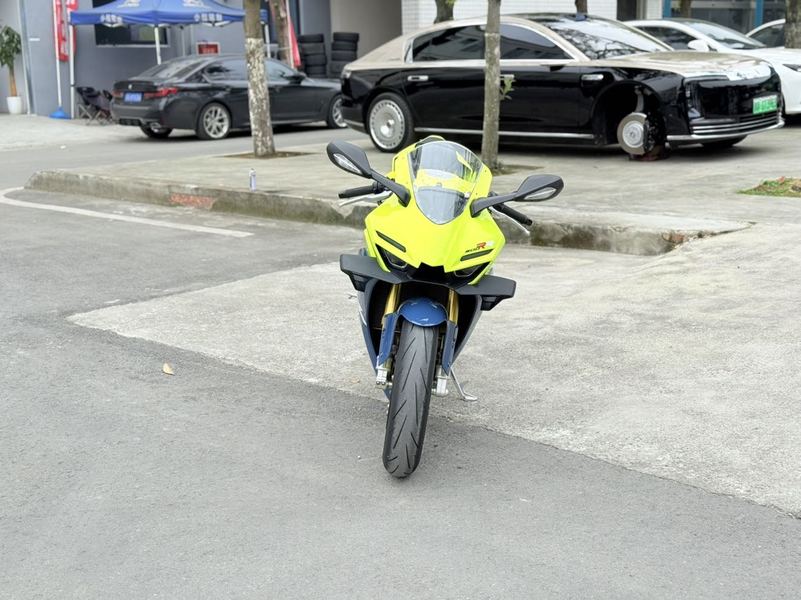 二手张雪机车500RR