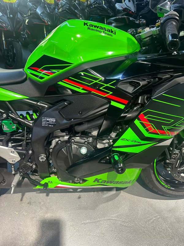 二手川崎ZX-4R