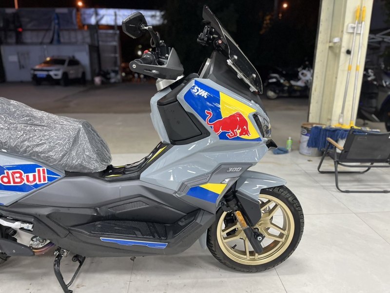 二手三阳哈士奇 Husky ADV300