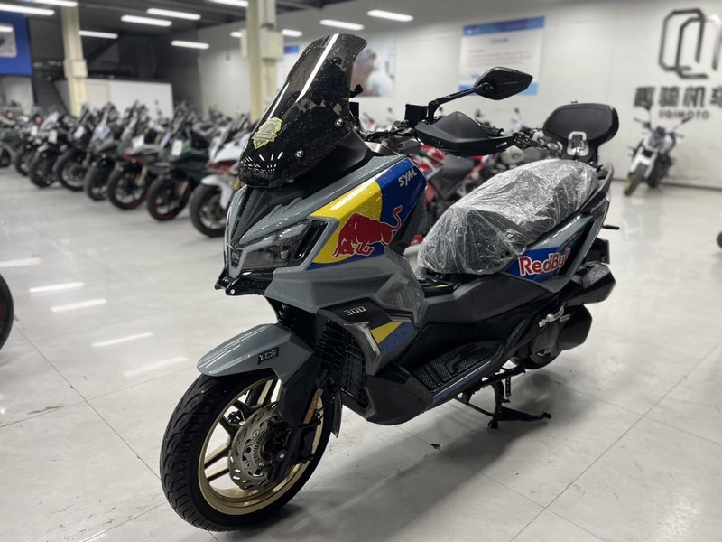 二手三阳哈士奇 Husky ADV300