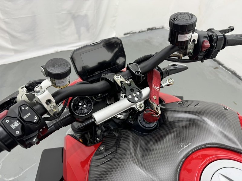 二手杜卡迪Street Fighter V4