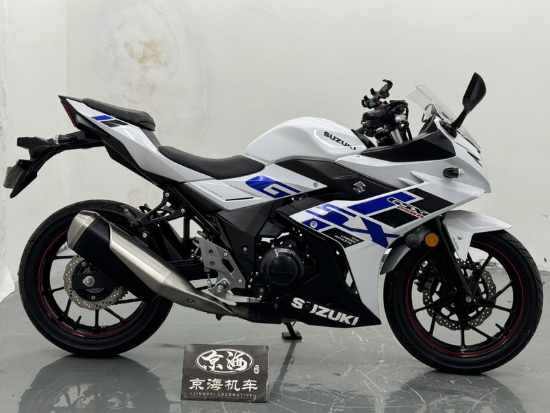 二手豪爵铃木GSX250R