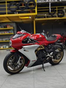 二手奥古斯塔Superveloce 800