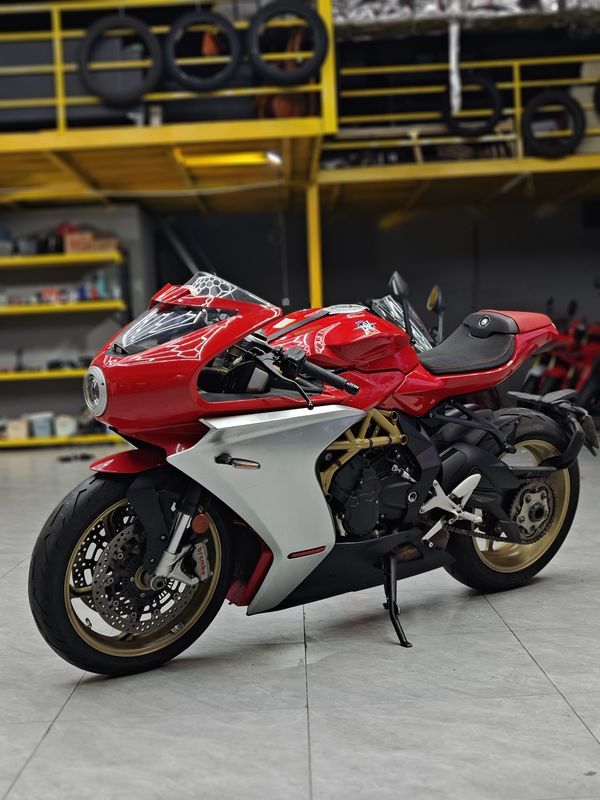 二手奥古斯塔Superveloce 800