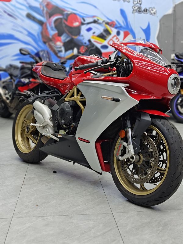 二手奥古斯塔Superveloce 800