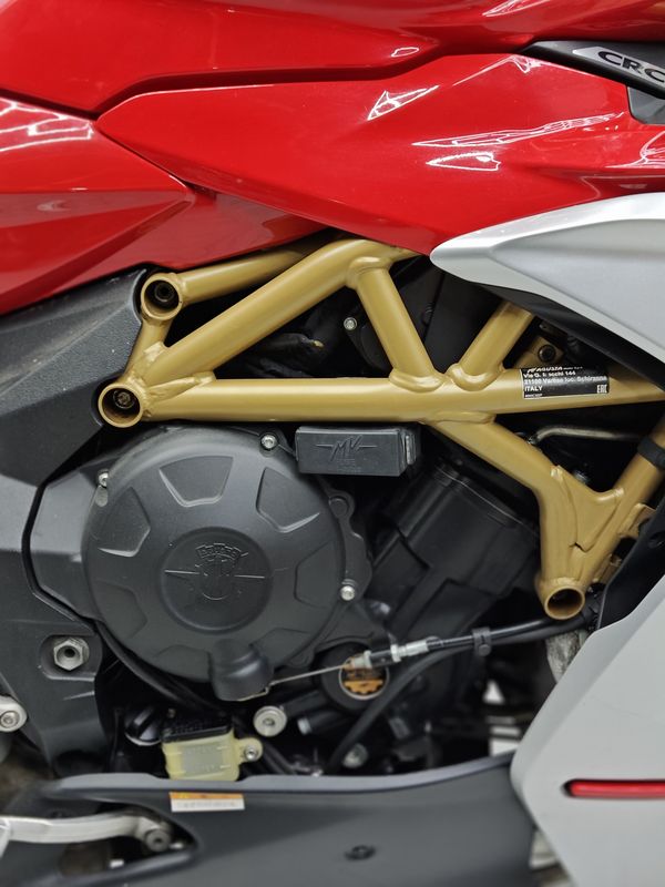 二手奥古斯塔Superveloce 800