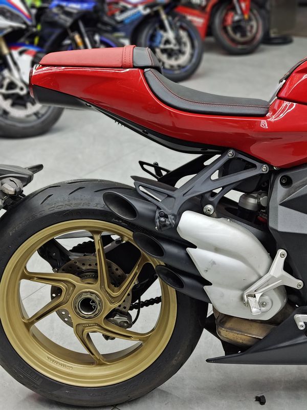 二手奥古斯塔Superveloce 800