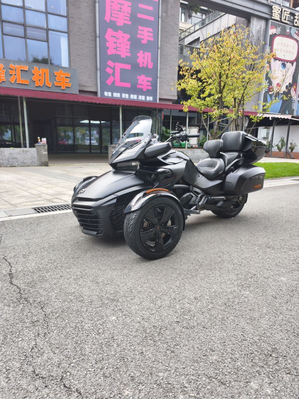 二手庞巴迪Spyder F3 