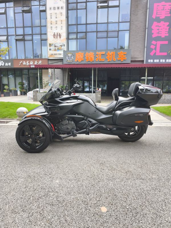 二手庞巴迪Spyder F3 