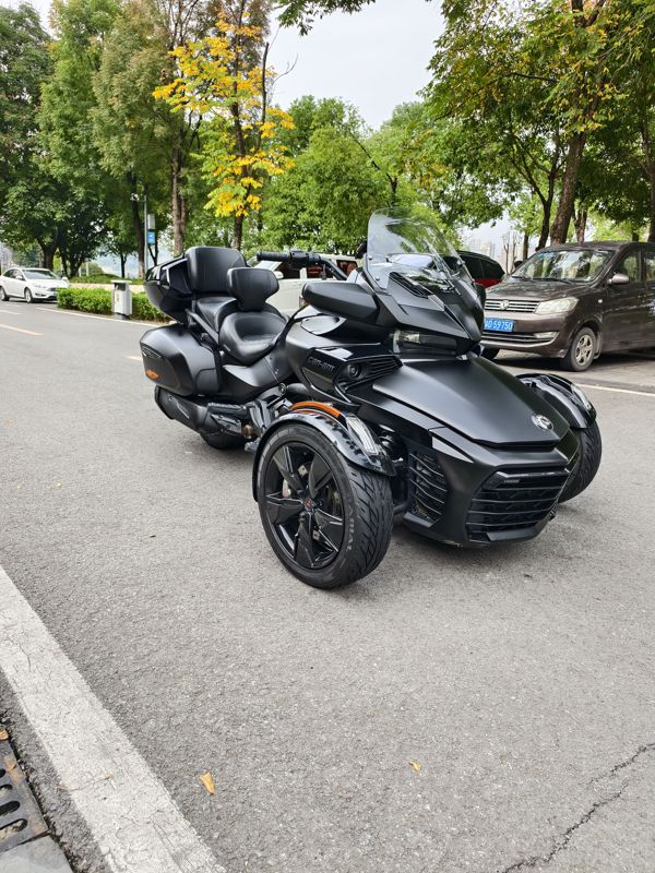 二手庞巴迪Spyder F3 