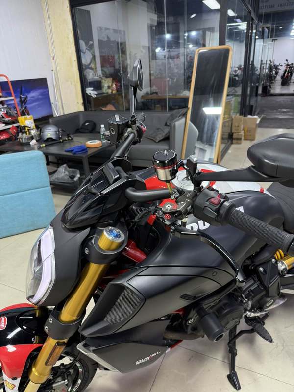 二手杜卡迪Diavel 