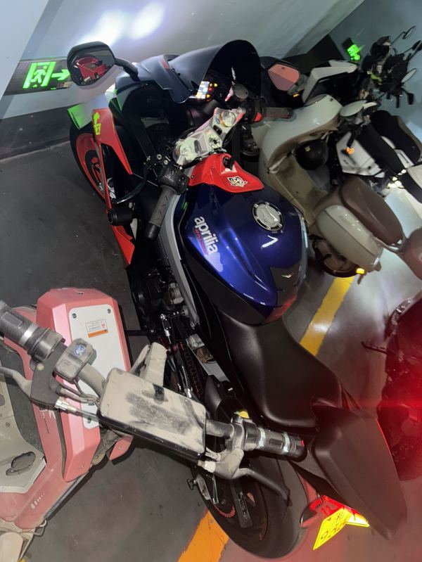 二手阿普利亚RS 660 