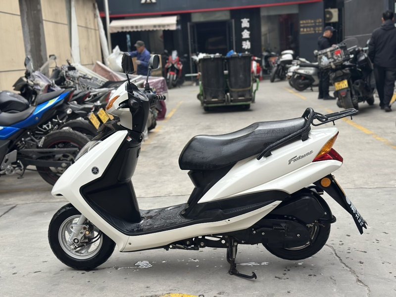 二手建设雅马哈凌鹰100 ZY100T-12