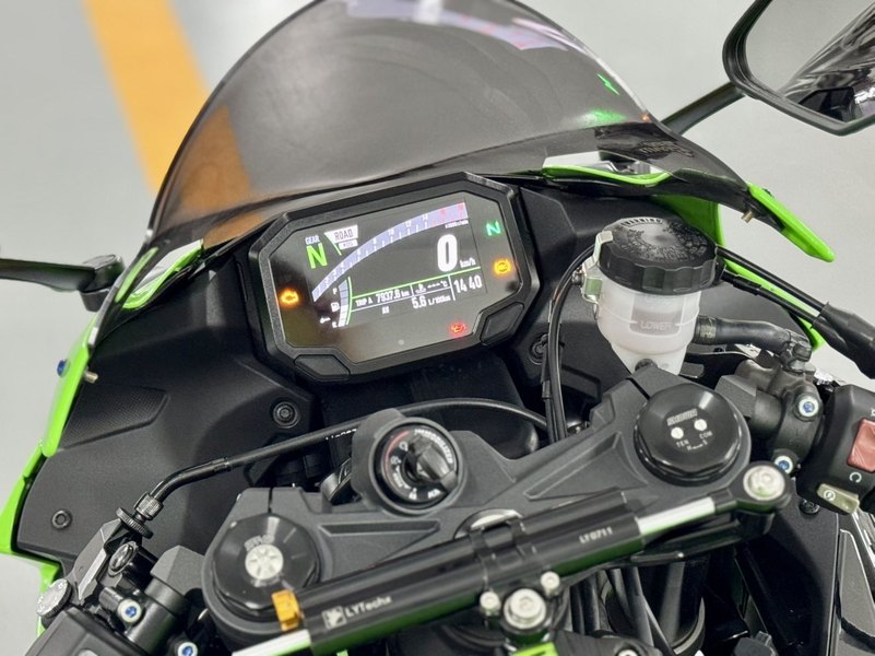 二手川崎Ninja ZX-6R 