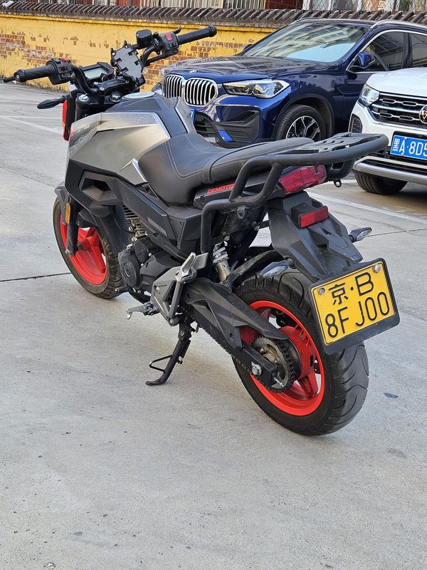 二手春风ST狒狒