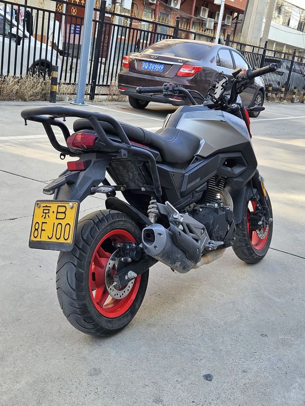 二手春风ST狒狒