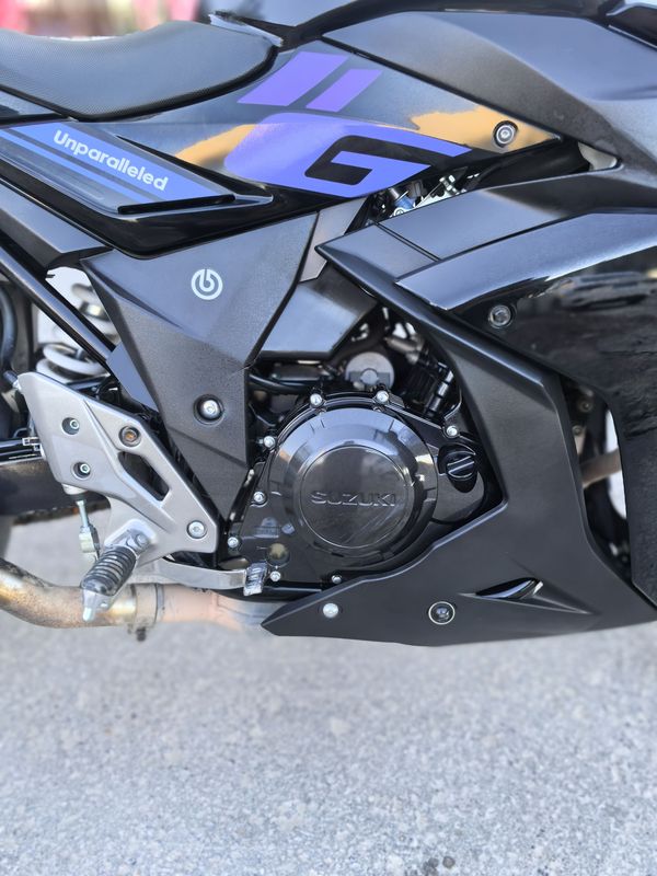 二手豪爵铃木GSX250R