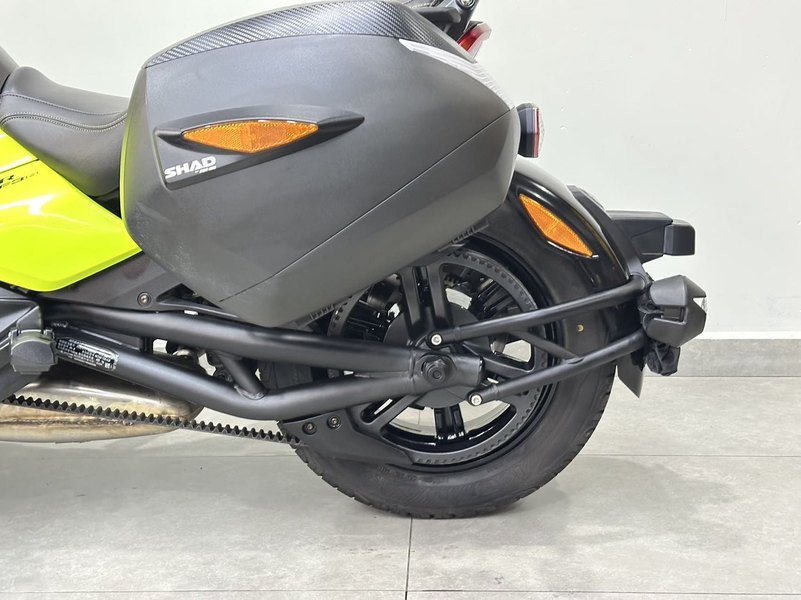 二手庞巴迪Spyder F3 