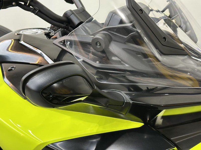 二手庞巴迪Spyder F3 