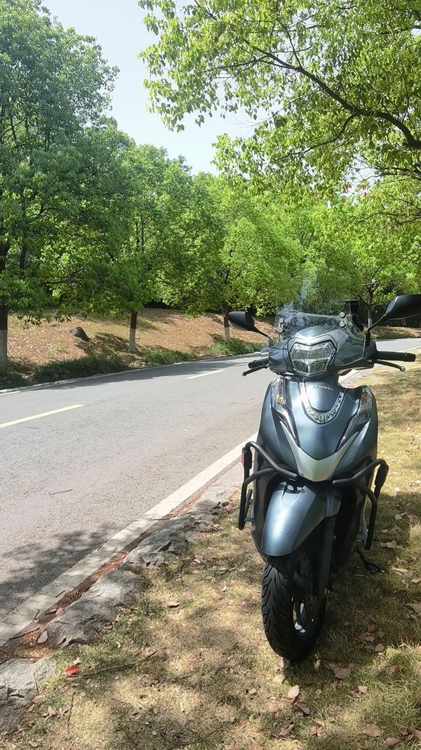 二手五羊本田Lead125