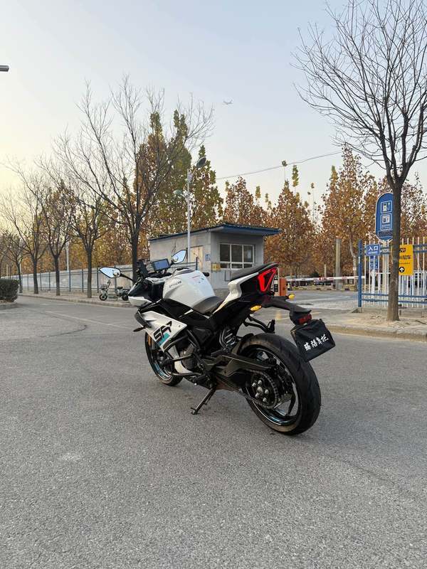 二手春风250SR