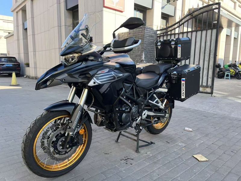 二手贝纳利TRK552