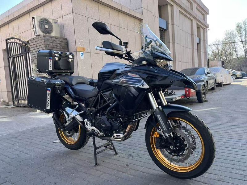 二手贝纳利TRK552