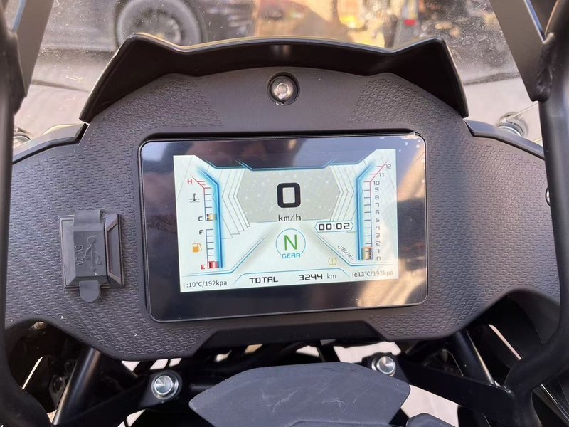 二手贝纳利TRK552