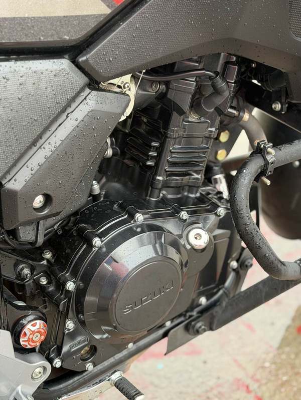 二手豪爵铃木DL250