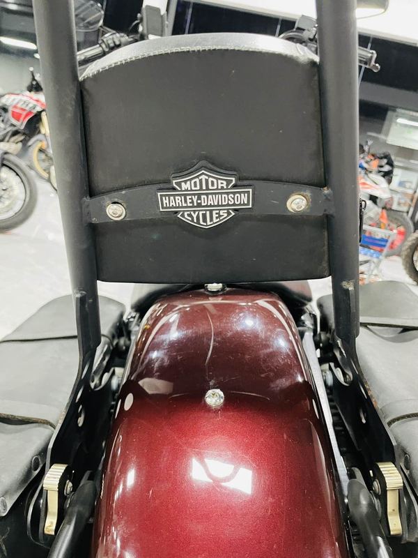 二手哈雷戴维森1200N Nightster