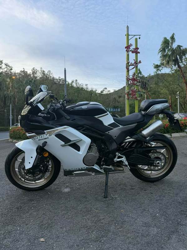 二手春风500SR VOOM