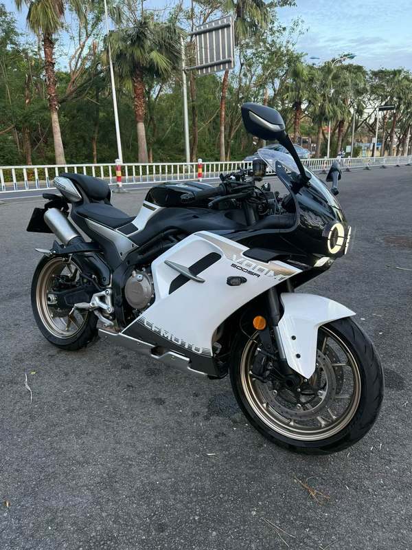 二手春风500SR VOOM