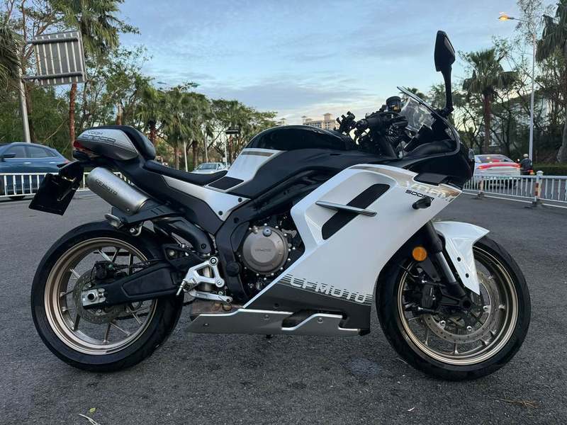 二手春风500SR VOOM