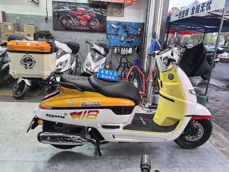 二手南方梦拉丽莎 飞戈