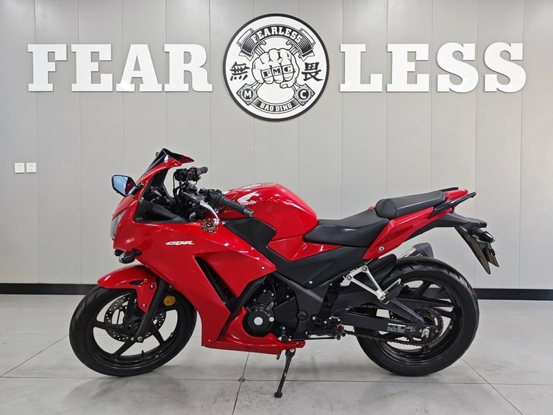 二手本田CBR300R