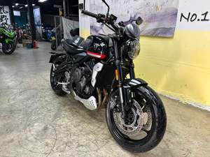 二手凯旋Trident 660