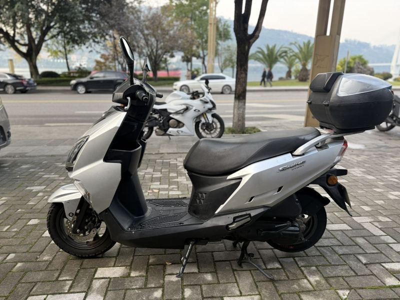 二手济南铃木UY125