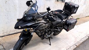 二手贝纳利金鹏 TRK502