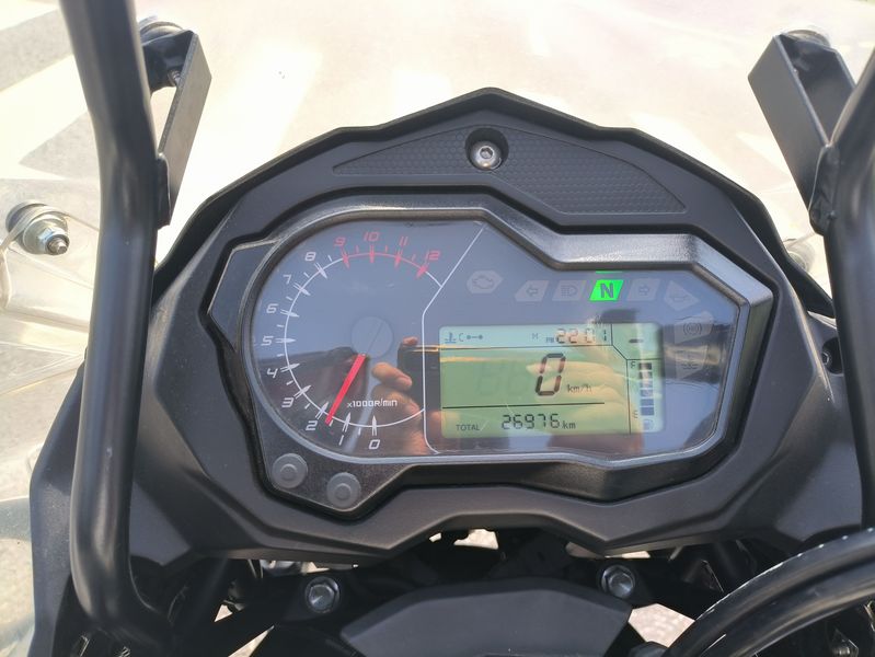 二手贝纳利金鹏 TRK502