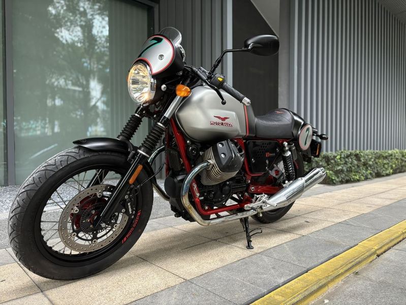 二手摩托古兹V7 II RACER