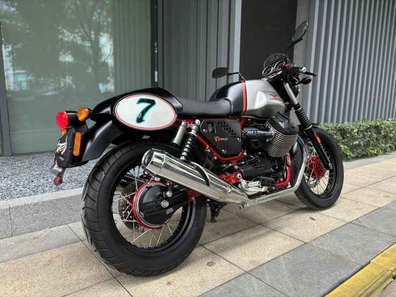 二手摩托古兹V7 II RACER