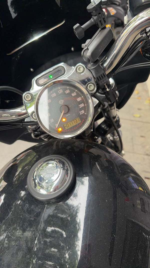 二手哈雷戴维森1200 Custom