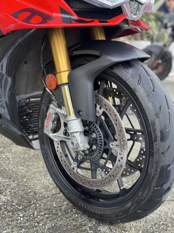 二手阿普利亚RSV4