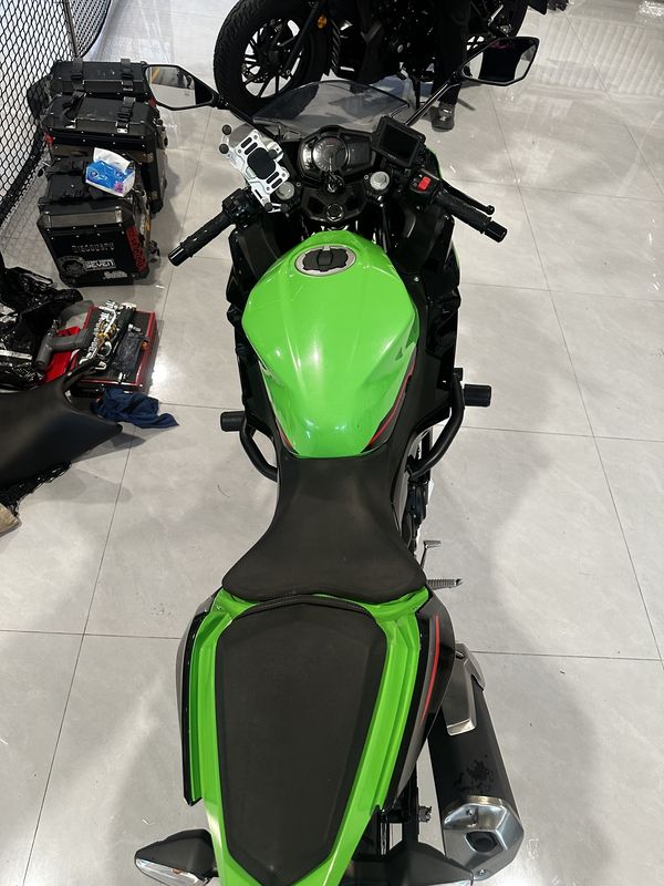 二手川崎Ninja 400