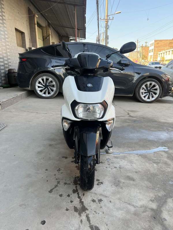 二手建设雅马哈旭鹰125