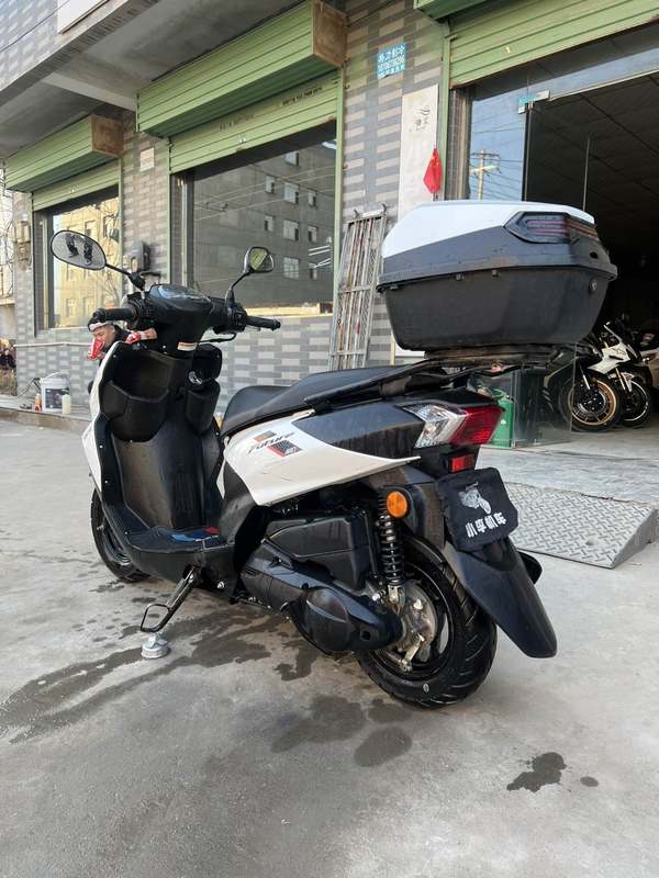 二手建设雅马哈旭鹰125