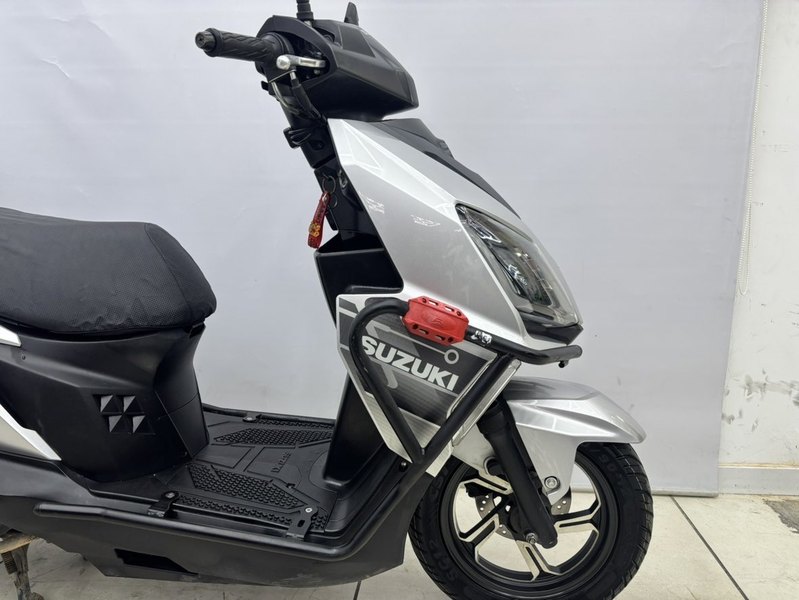 二手济南铃木UY125